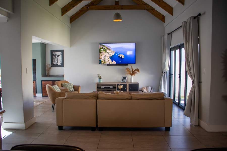 To Let 3 Bedroom Property for Rent in Aan de Wijnlanden Western Cape